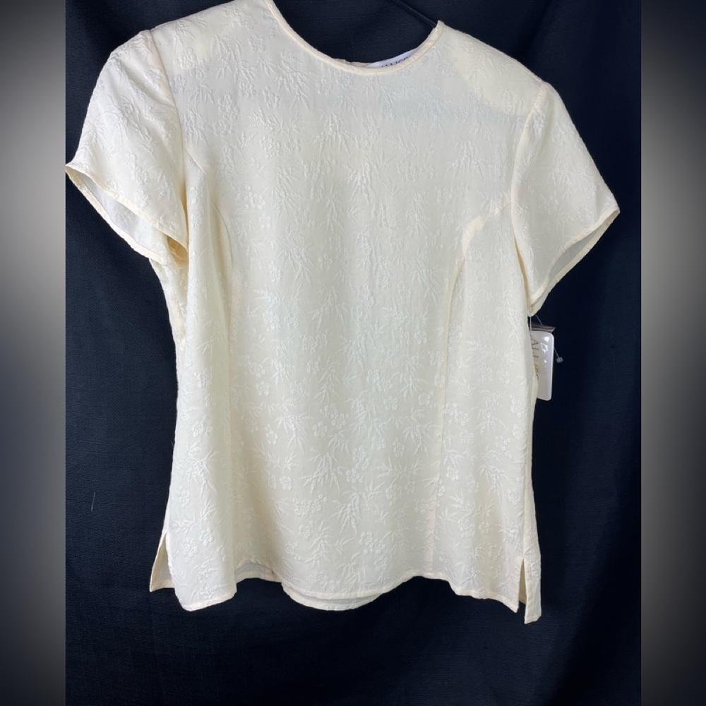 Allison Taylor Light Yellow Silk Blouse Short Sleeve Top Sz 6